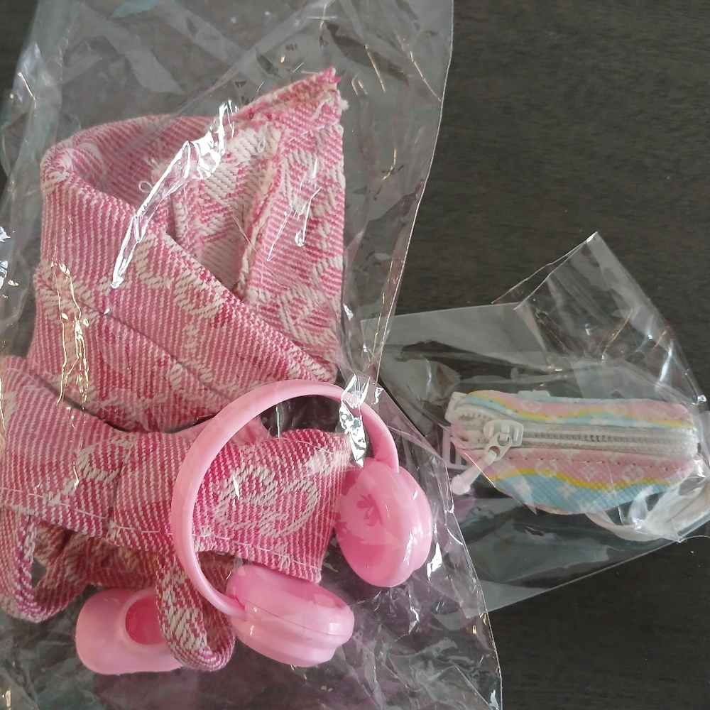 5 piece Labubu Mini PFL outfit (doll NOT included)